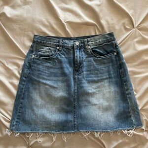 Blank NYC Denim Frayed Hem Skirt - Blue - Size 28 waist
